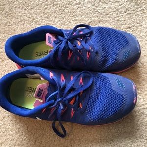 Nike free runs 4.0 Sz 8